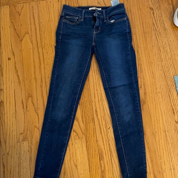 LEVIS 710 Skinny Jean in Novelty Indigo 25W - Picture 2 of 3